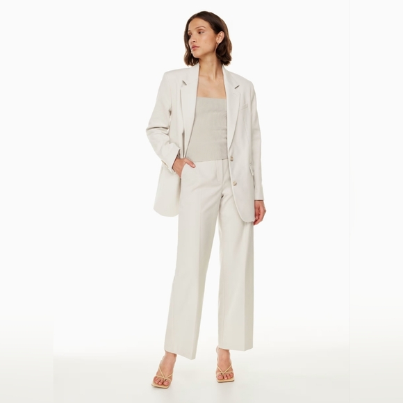 Aritzia Babaton Sculpt Knit Cami Tank Squareneck Ribbed Iced Lavender Size M - Picture 10 of 12